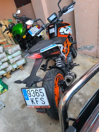 MOTO KTM DUKE 390 ABS