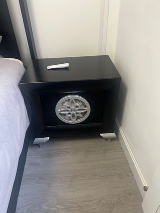 Conjunto Franco Forniture: Cabecero y 2 Mesas