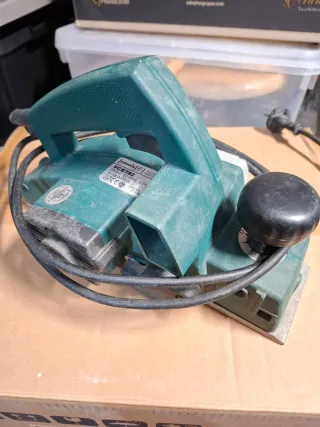 Cepillo Eléctrico Casals 710W