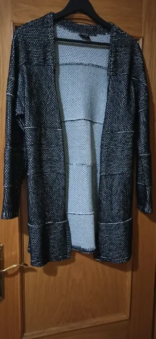 Cárdigan negro y blanco talla única