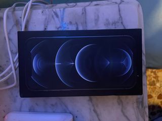 Caja iPhone 12 Pro