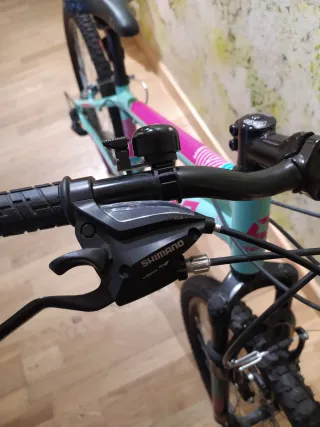 Bicicleta QÜER Sparks 24 Mint/Rosa