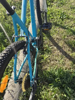 Bicicleta montaña azul