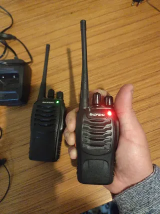 2 Walkie Talkie BAOFENG