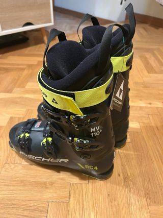 Botas de esquí Fischer Talla 29.5 Nuevas