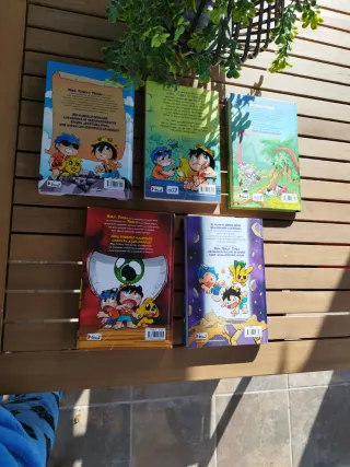 5 libros  Los Compas,del núm 1 al 5.