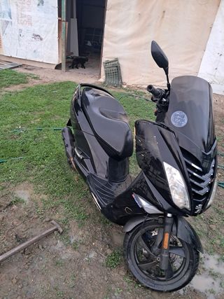 Peugeot 125cc Scooter 2019