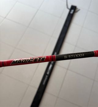 Caña Black Hole Magic Eye B-571XXH Light Jigging