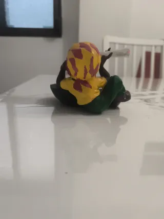 Cenicero Cerámica Estilo Reggae sin usar