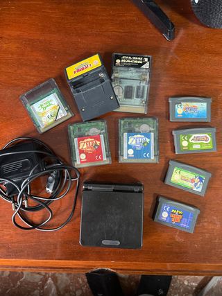 Lote Game Boy Advance SP Negra + Juegos