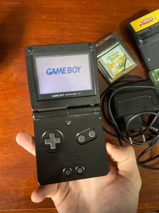 Lote Game Boy Advance SP Negra + Juegos