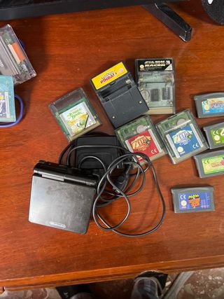 Lote Game Boy Advance SP Negra + Juegos