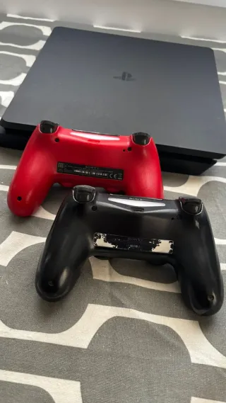 PS4 Slim Negra + 2 Mandos (PlayStation 4)