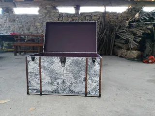 Baúl decorativo mapa del mundo