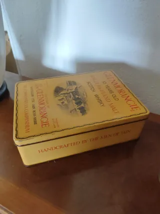 Caja Metálica Antigua Glenmorangie