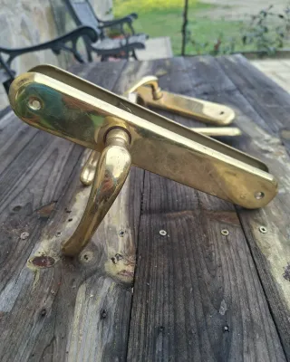 Manillas para puertas doradas (12 juegos)