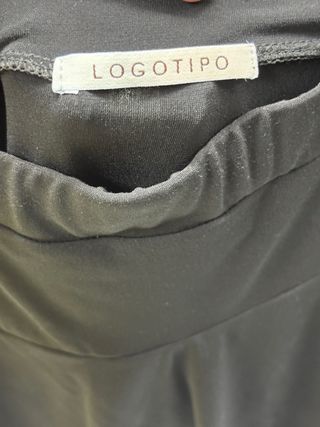 Conjunto falda y top negro