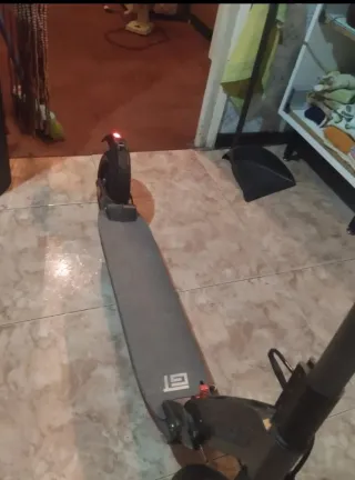 Patinete Eléctrico E-TWOW GT SL 700W