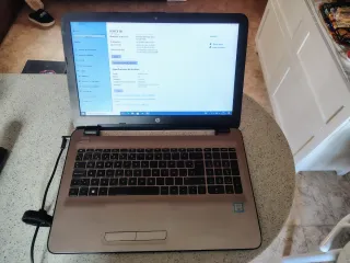 Portátil HP TPN-C125 I5 8G RAM