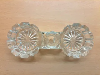 Coppia di saliere vintage in vetro molato