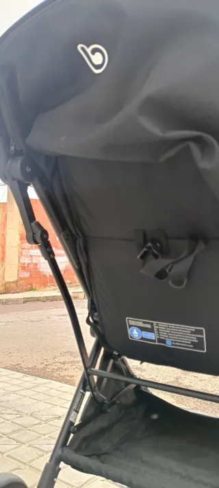 Carro de bebé be cool negro muy nuevo