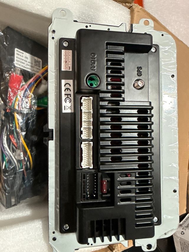 Radio auto multimedia con schermo touch