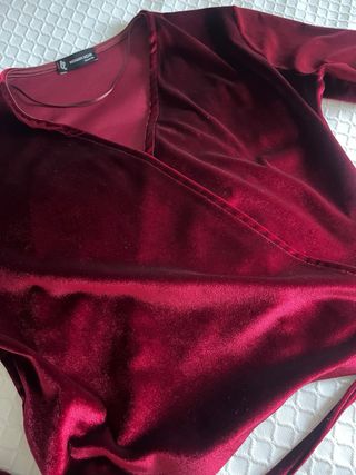 Top Terciopelo Rojo Manga Larga