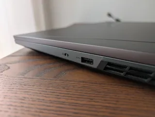 Lenovo Legion Pro 16 AMD