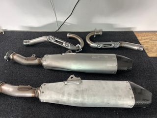 Escapes Honda CRF Red Moto