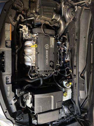Opel Insignia 2011 1.8 16v 140cv 6 velocidades