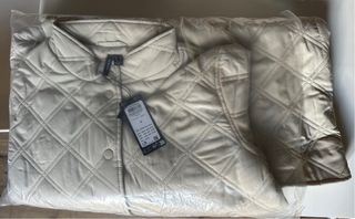 Abrigo largo acolchado beige