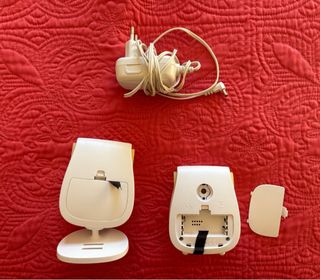 Vigilabebés Miniland con cargador