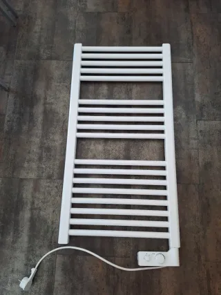 Radiador Toallero Eléctrico Blanco