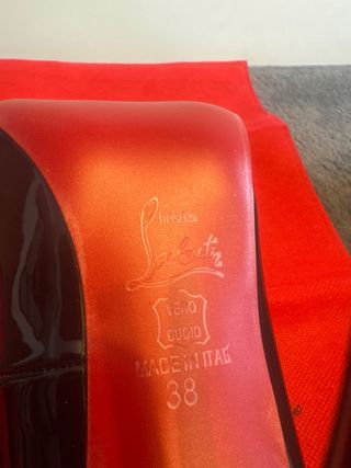 Zapato de Mujer Christian Louboutin modelo Kate