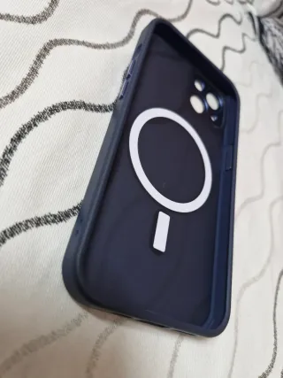 Funda magnética iPhone 14