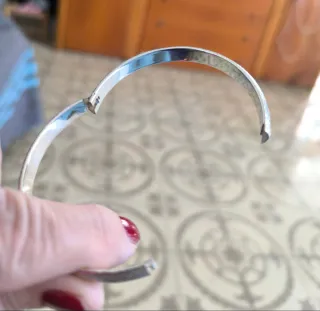 Esclava chapada en plata