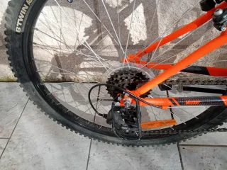 Bicicleta B-TWIN Rockrider 500 24'' Naranja