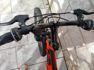 Bicicleta B-TWIN Rockrider 500 24'' Naranja