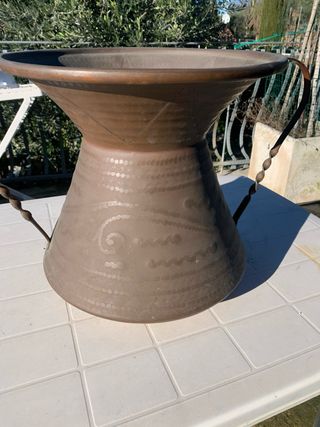 Grande conca in rame decorata antica