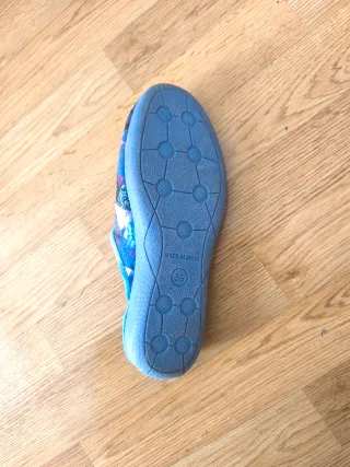 Zapatillas de casa nuevas