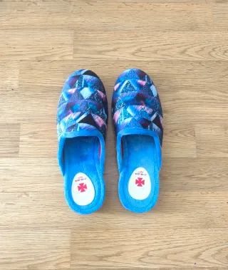Zapatillas de casa nuevas