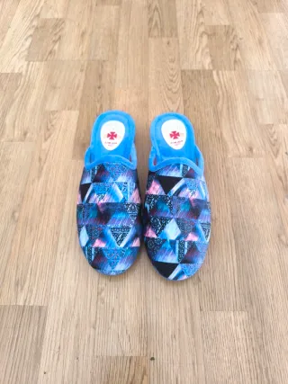 Zapatillas de casa nuevas