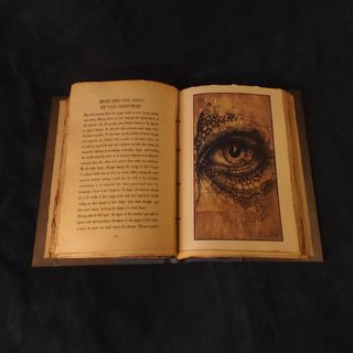 Darkhold libro de hechizos y encantamientos