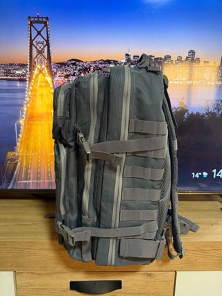 Mochila Táctica Militar Gris 50L nueva