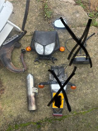 Escape y silenciador derbi senda