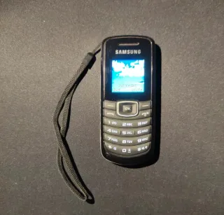 Cellulare Samsung GT-E1080i Nero