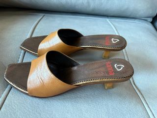 Sandalias Kanna tacón bajo T.39 España