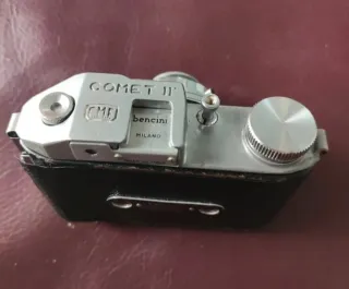 Macchina fotografica Comet Bencini (Italia)