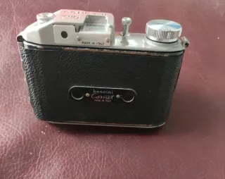Macchina fotografica Comet Bencini (Italia)