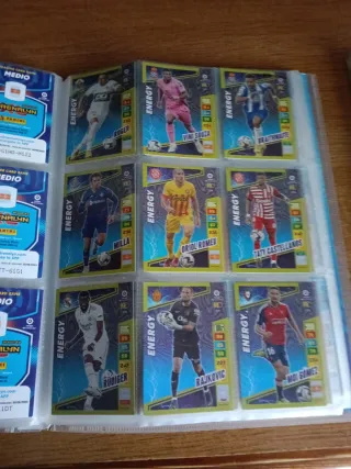 Cromos Adrenalyn LaLiga Santander 2022-23
